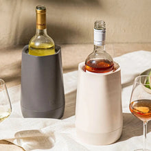 O Refrigerador de Vinho Vacu Vin HEXO Sand