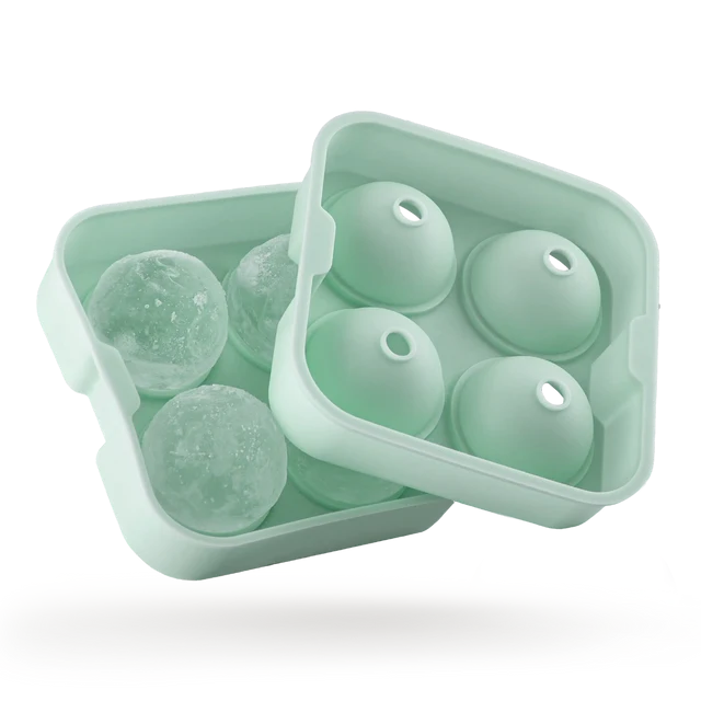 The Vacu Vin Ice Sphere Mold 4 pcs